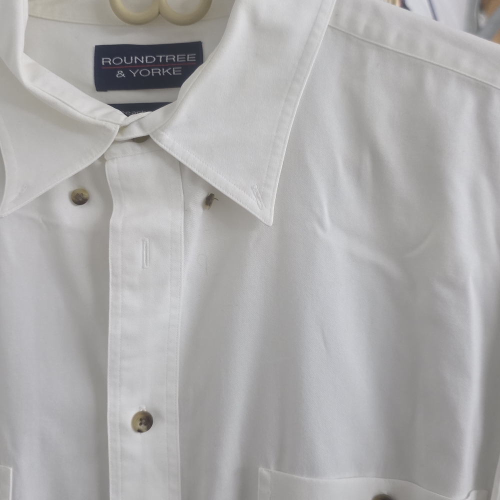 Roundtree & Yorke White Men's Shirt